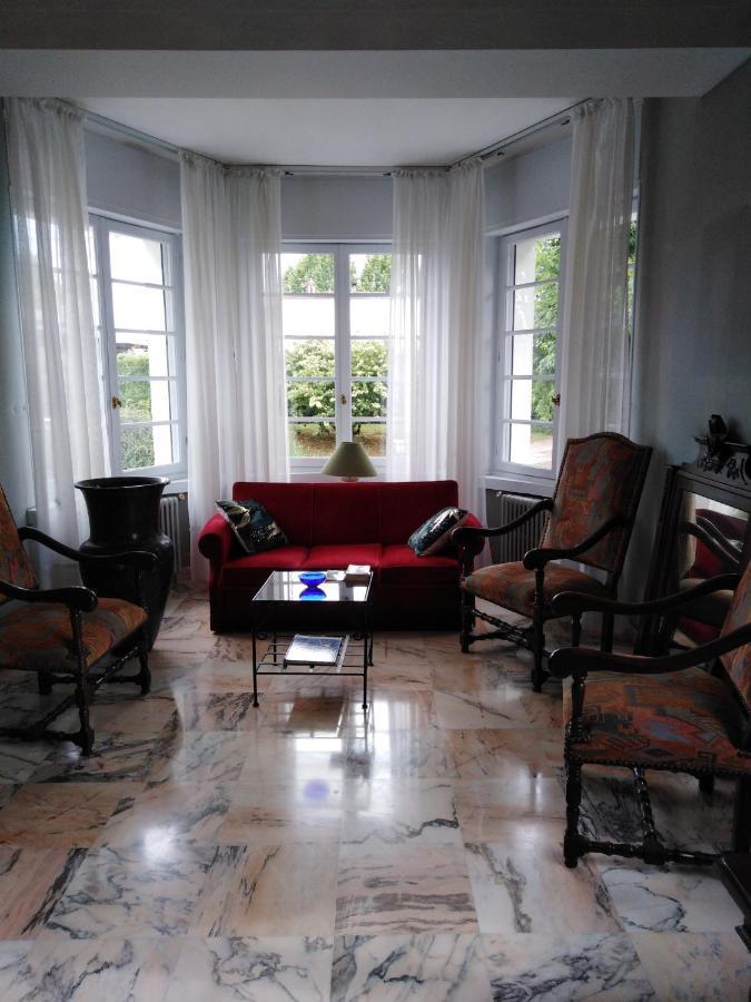 La Maison Basque Sainte-Livrade-sur-Lot Luaran gambar