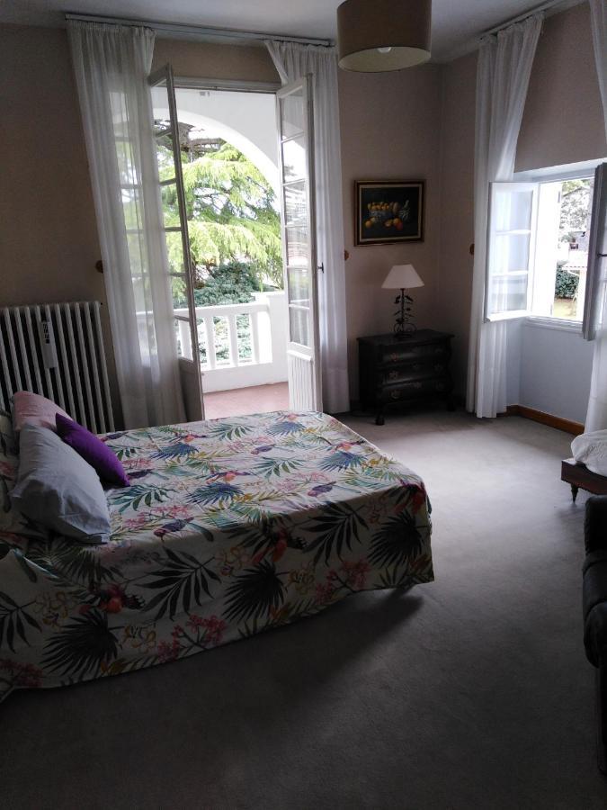 La Maison Basque Sainte-Livrade-sur-Lot Luaran gambar